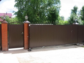 Дистанционное управление с откатными воротами - пример 8 фото в Мытищах