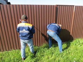 Забор из профнастила с утрамбовкой щебнем 79 метров фото в Мытищах